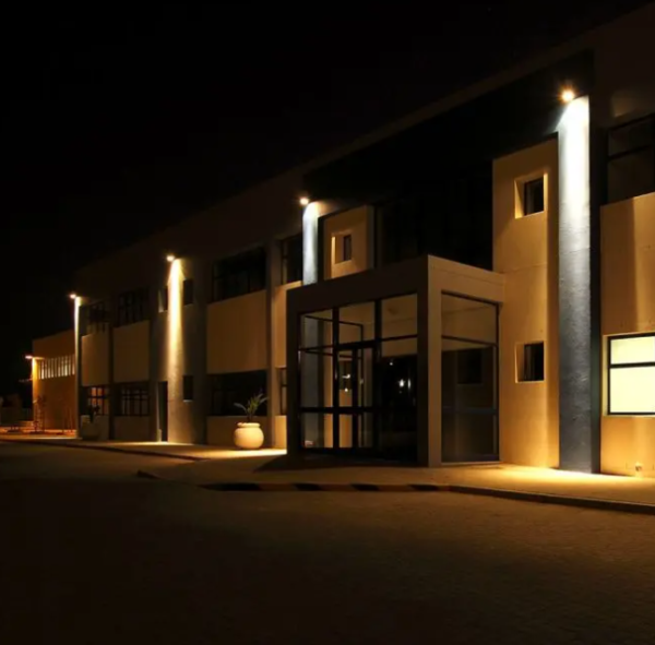 20W LED prožektorius, juodu korpusu, 4000K, IP65 - Image 2