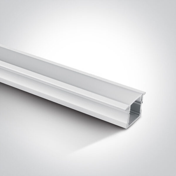 Įleidžiamas profilis su baltu difuzoriumi, 2m. Komplektuojama su 2 poromis užbaigimų. Tinkama LED juostoms 12 mm.